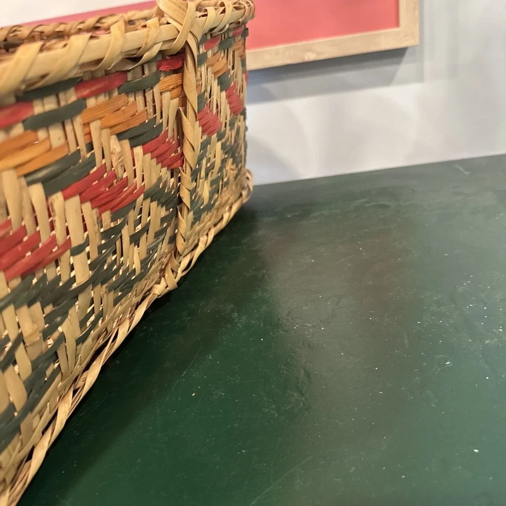 Large Rectangle Choctaw Basket Look at pics closely